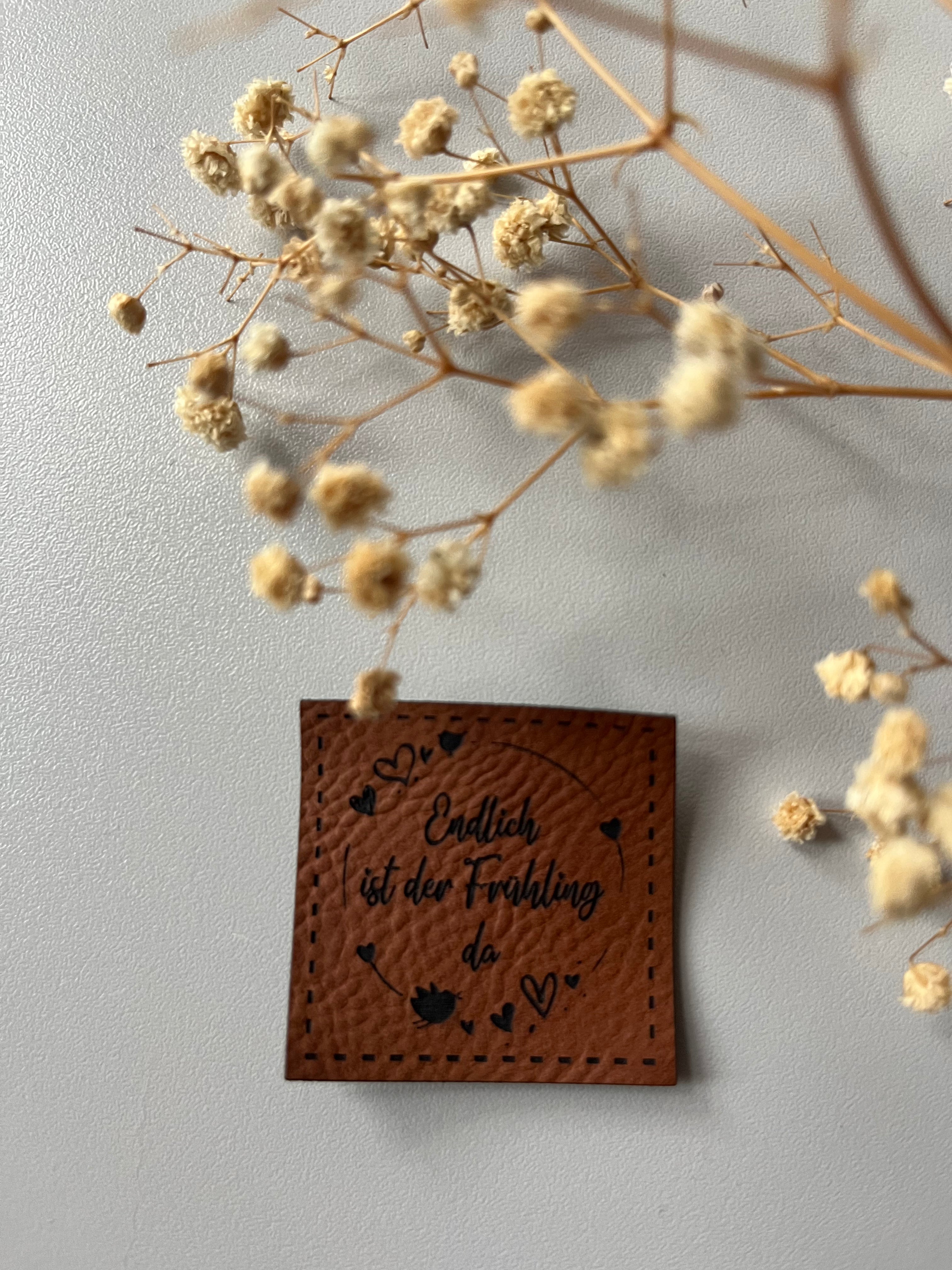 Endlich ist der Frühling, da Label